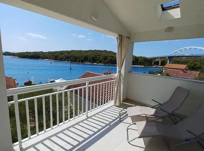 S Pogledom アパート *