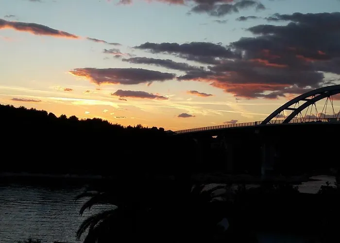 アパート S Pogledom