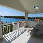 S Pogledom Apartament *