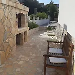 S Pogledom