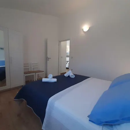 Apartament S Pogledom *