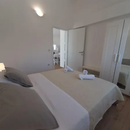 S Pogledom Apartament