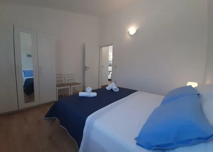 Apartman S Pogledom *