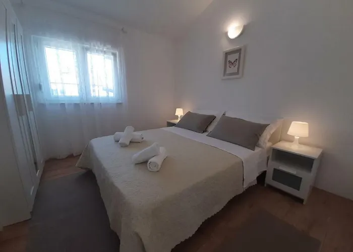 Apartman S Pogledom Ždrelac